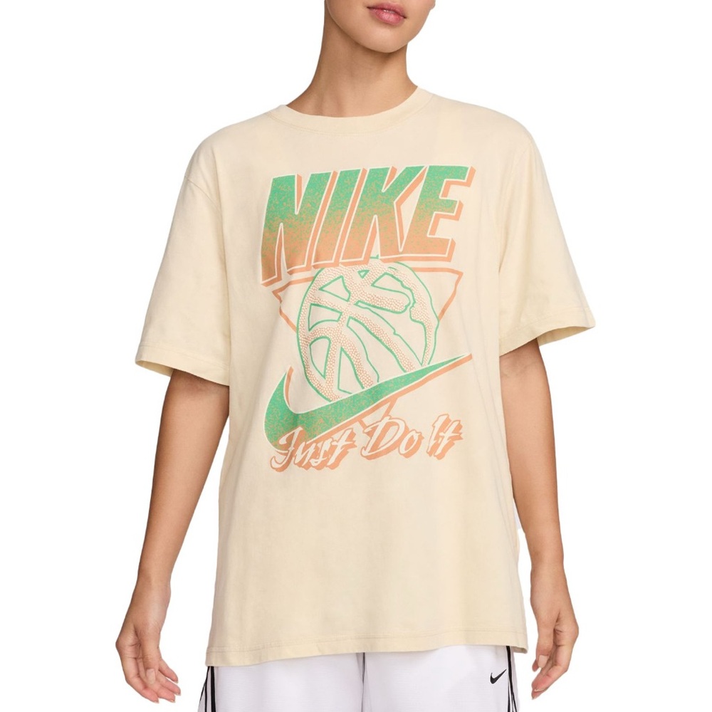 Nike Women’s Sportswear Washed Vintage Graphic T-Shirt